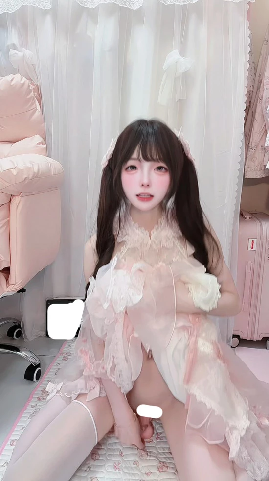 苹果+安卓+电脑【视频 福利姬】小恩 白丝Lolita极品萝莉露脸自慰插入流出白浆【327M】-大壮游戏