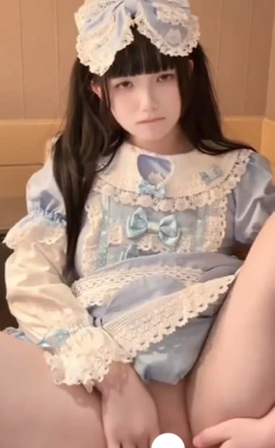 图片[4]-苹果+安卓+电脑【视频 福利姬】无敌小亦推特精盆小母狗大尺度私拍会员付费福利视频-大壮游戏